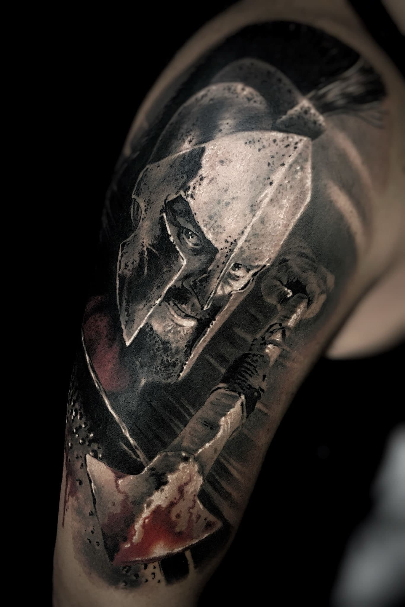 Tomek - Portfolio 12